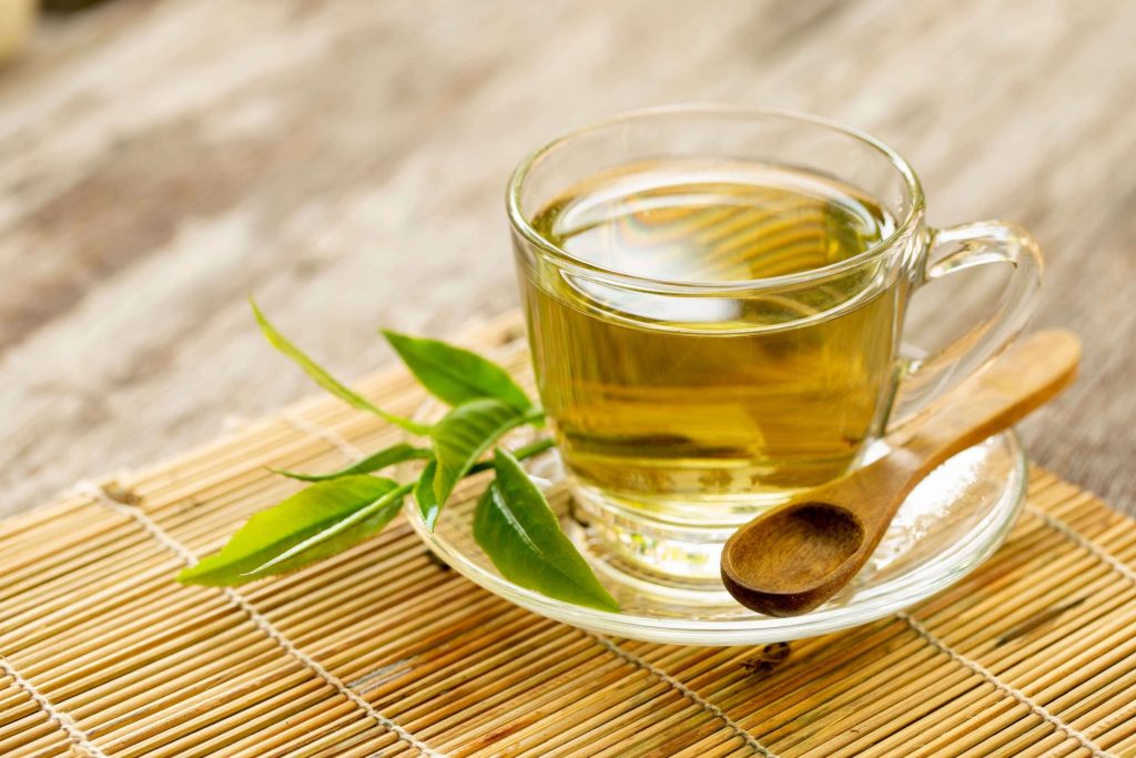 Tisane de verveine : plante miracle pour relaxer naturellement